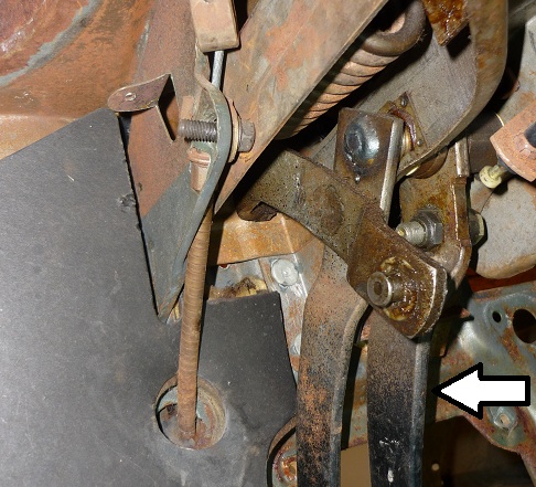 Attached picture 06-3 Clutch & Brake Pedals.Park brake side.jpg